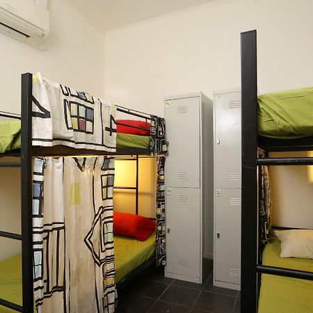 Rain Forest 149 Hostel Singapore Ngoại thất bức ảnh